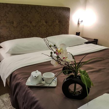 Boutique Hotel Madison เบลเกรด ภายนอก รูปภาพ